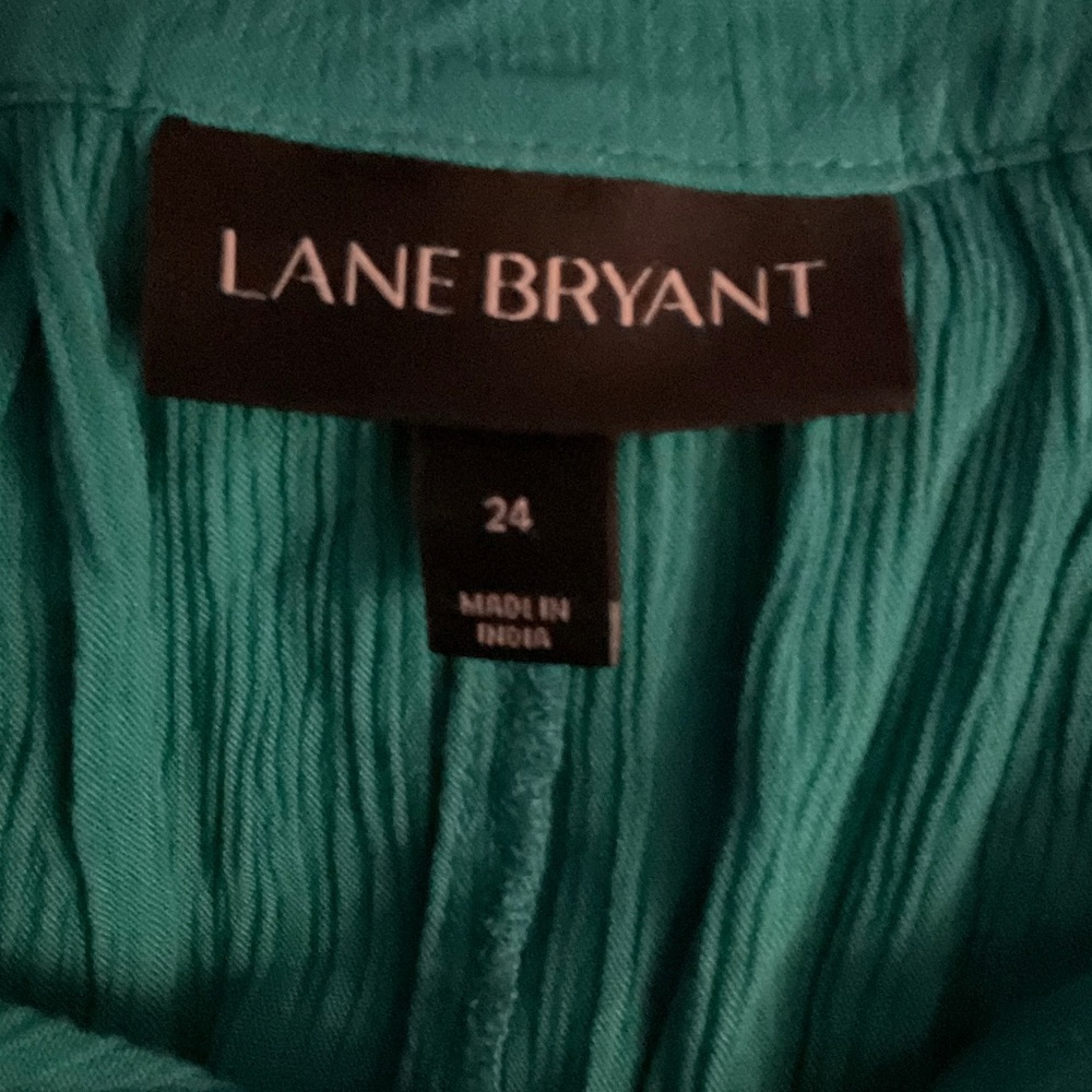Lane Bryant Teal Blouse with White Embroidery P2P 32” Length 27”. SIZE 24 NWT - Picture 5 of 6